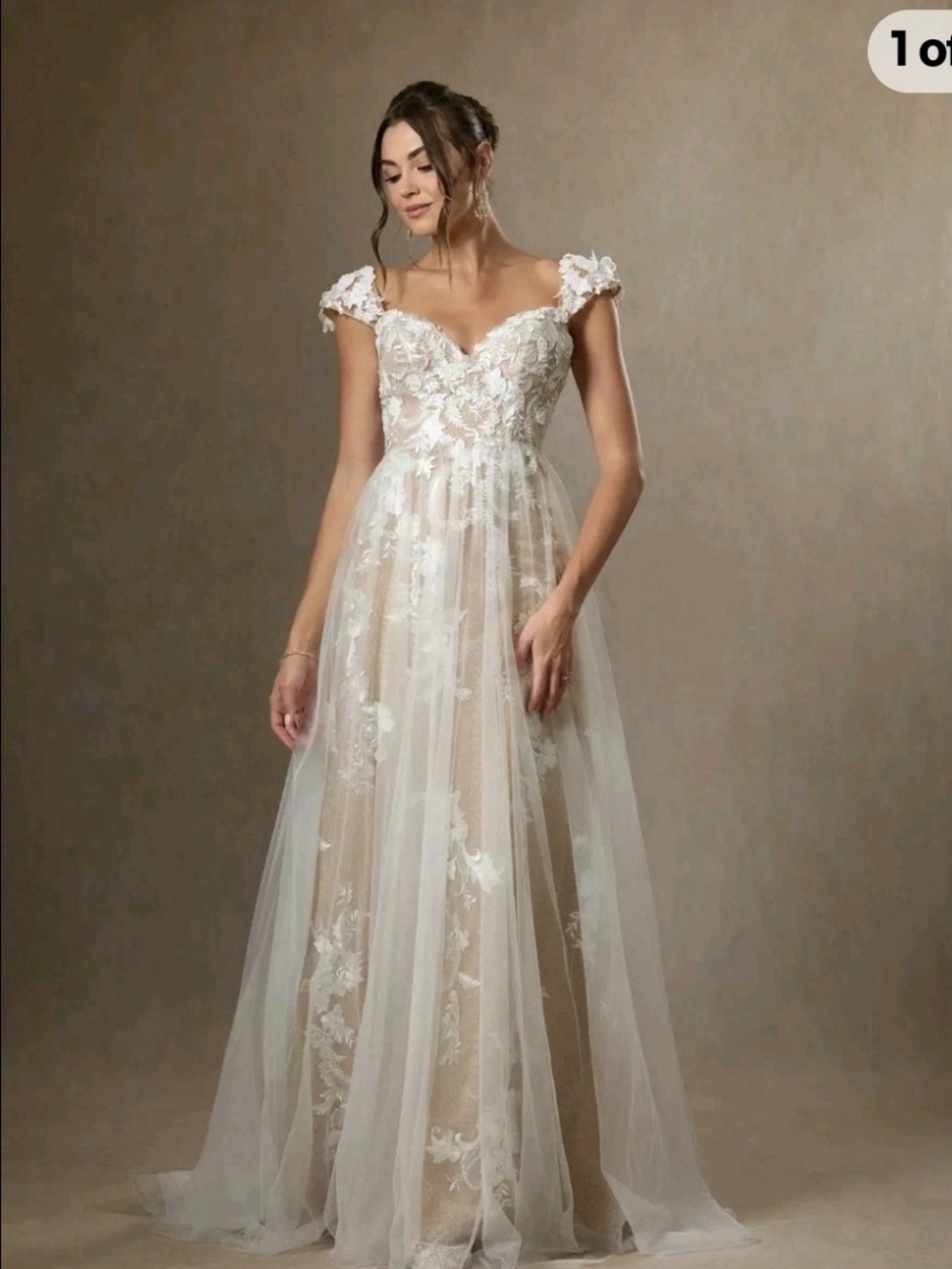 Azazie Moonstone Off-Shoulder Lace A-Line Gown in Ivory and Nude Size 8 Nwt